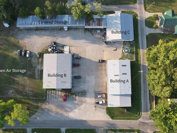 1300 GEORGE Street, Mt Vernon, IL 62864