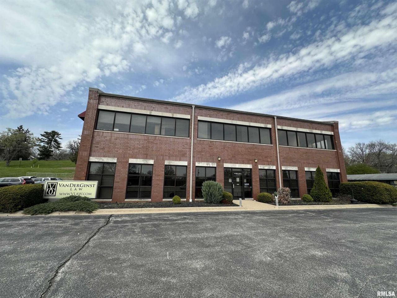 4950 38TH Avenue, Moline, IL 61265