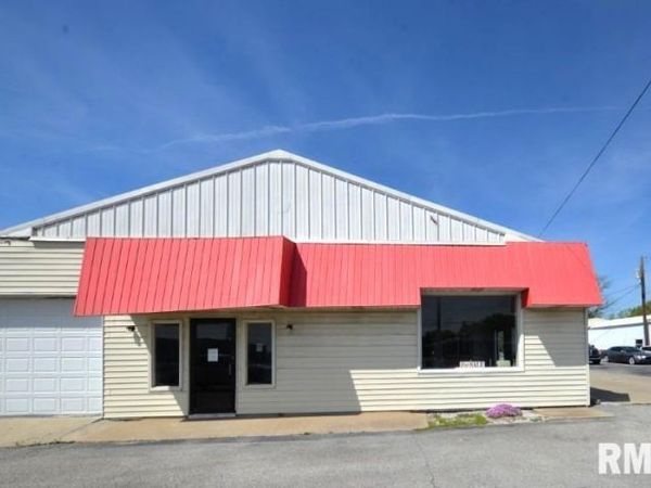 4706 & 4708 BROADWAY Street, Mt Vernon, IL 62864