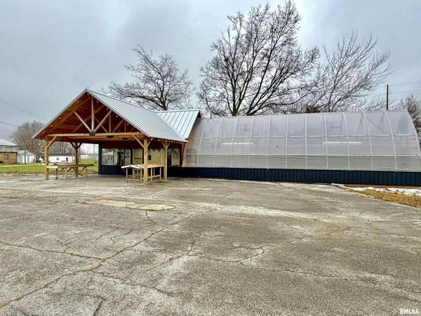 2105 15TH Street, Unit A, Lawrenceville, IL 62439