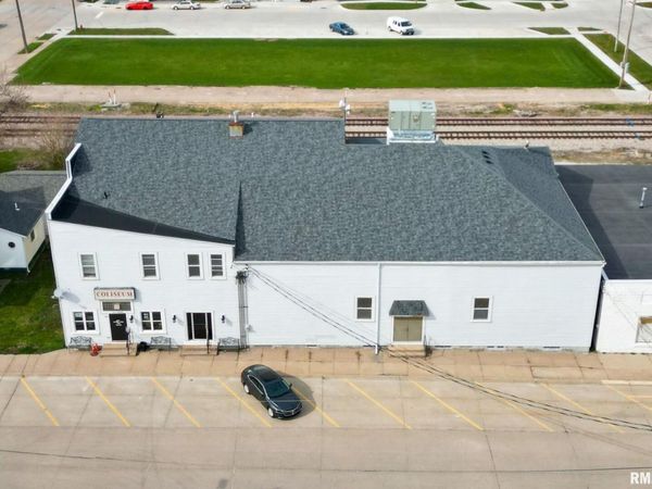 116 E BRYANT Street, Walcott, IA 52773