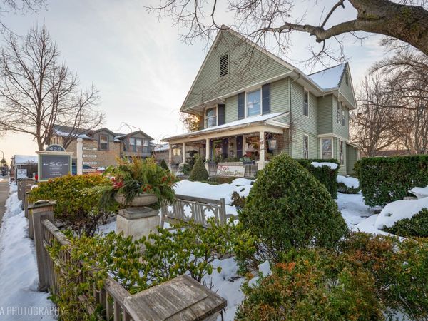 428 W State Street, Geneva, IL 60134