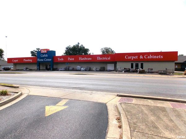 1110 FRANKLIN Street, Unit 1150, Carlyle, IL 62231