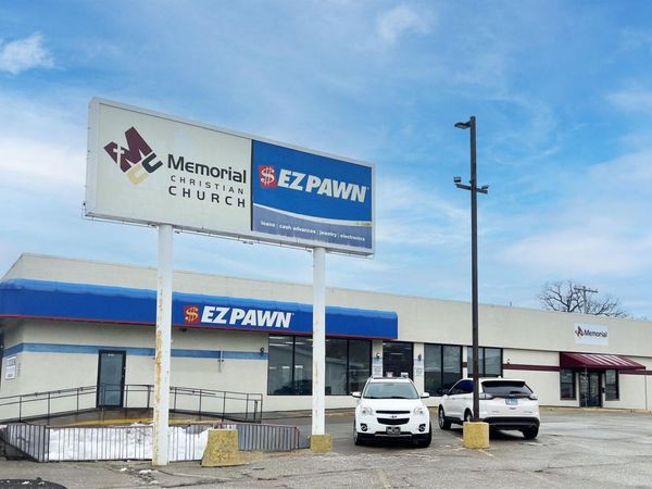 1624 AVENUE OF THE CITIES Avenue, Moline, IL 61265