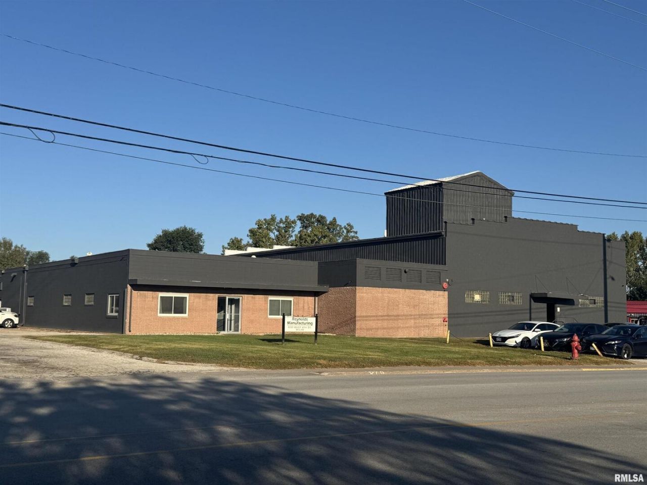 630 4TH Street W, Milan, IL 61264