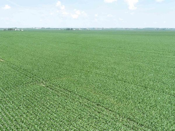 240TH Street, Low Moor, IA 52757