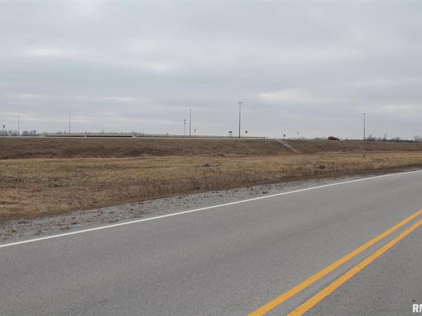0004 N FRONTAGE Road, IL 62918