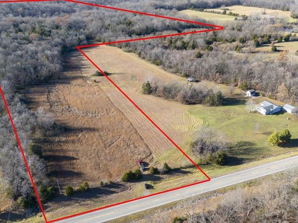 000 Route 166, Creal Springs, IL 62922