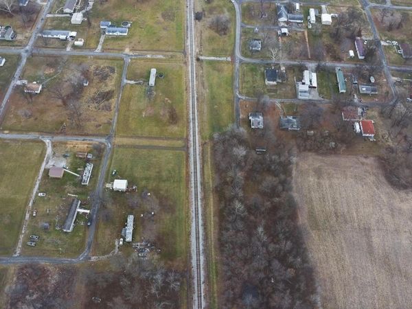 00 N JEFFERSON Street, Sandoval, IL 62882