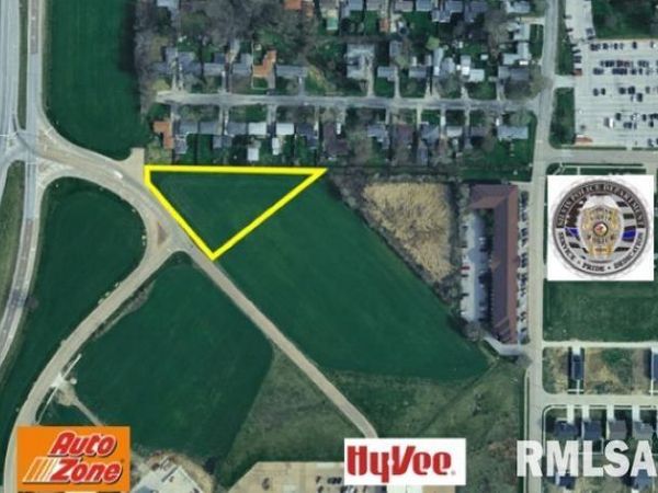 301 17TH Avenue Drive, Silvis, IL 61282