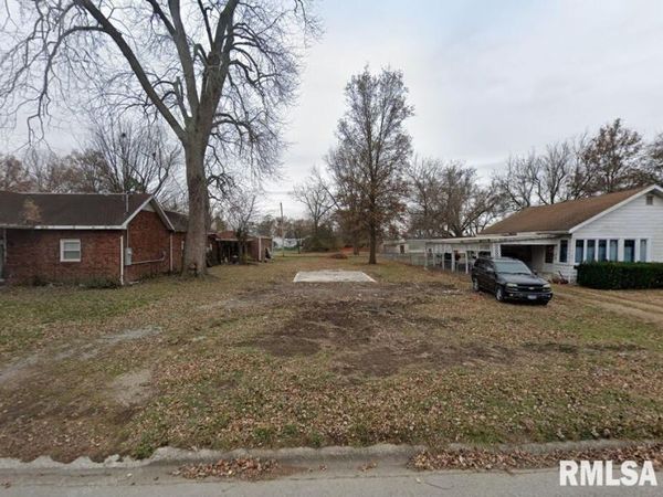 507 W MAIN Street, Duquoin, IL 62832