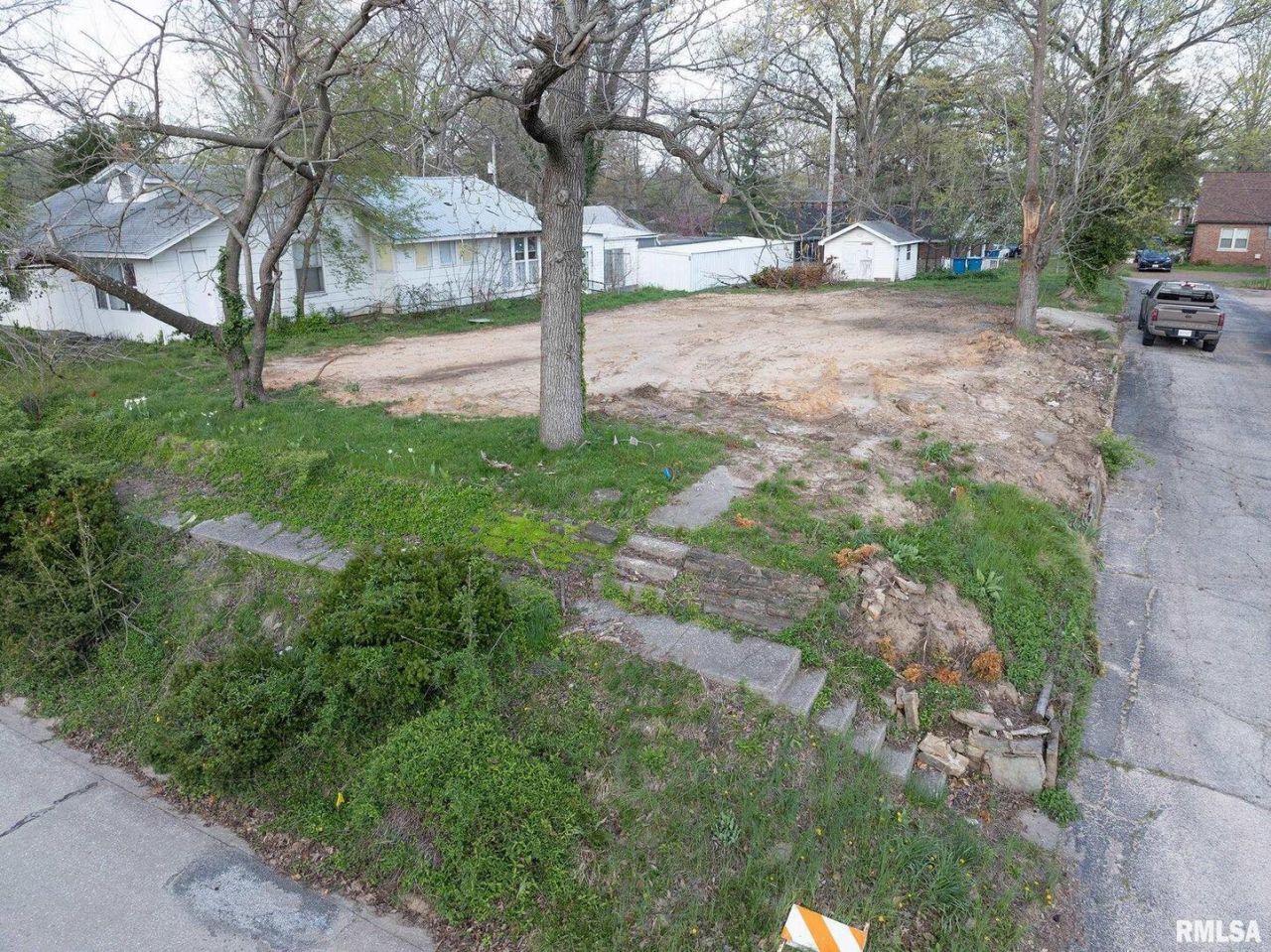 704 N 8th Street, Mount Vernon, IL 62884 Main Photo