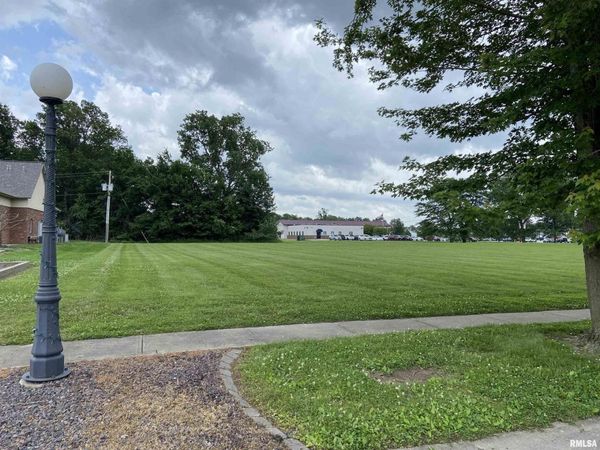 Lot 12 CROSS CREEK Boulevard, Salem, IL 62881