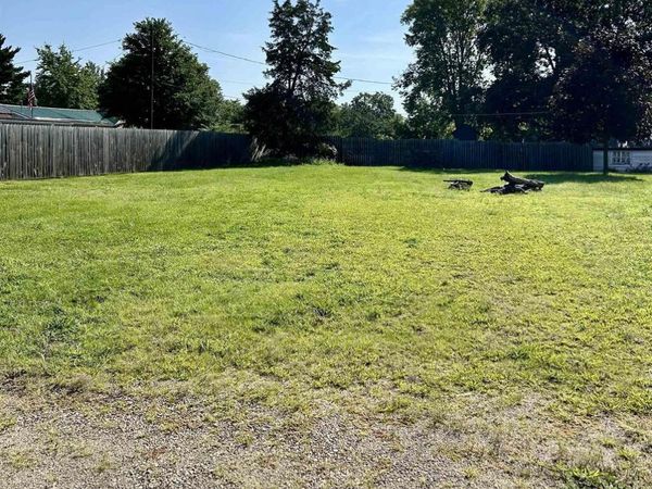 1108 Harts Ave Avenue, Camanche, IA 52730