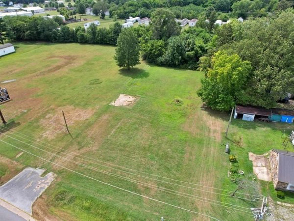 1525 E 5TH Street, Metropolis, IL 62960