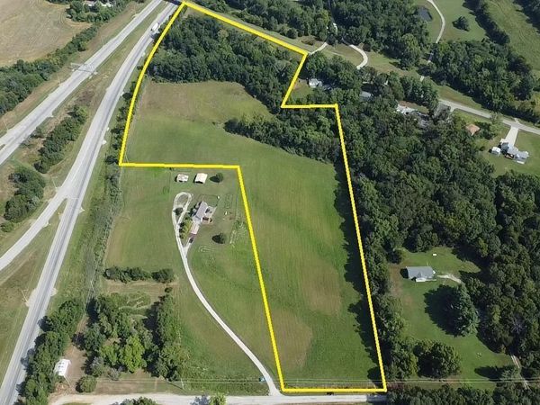 0000 E SAVANNA Road, Mt Vernon, IL 62864