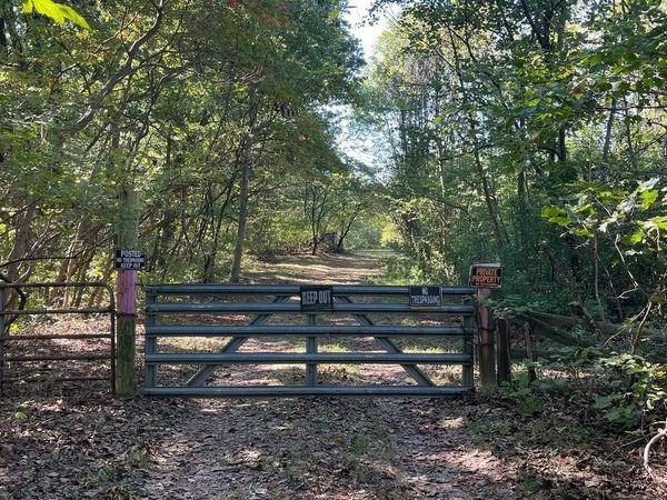 0000 FOREST Road, Ava, IL 62907