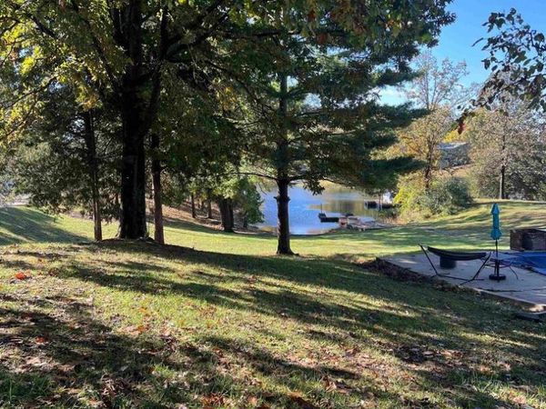 000 Egypt Shores Road, Creal Springs, IL 62922