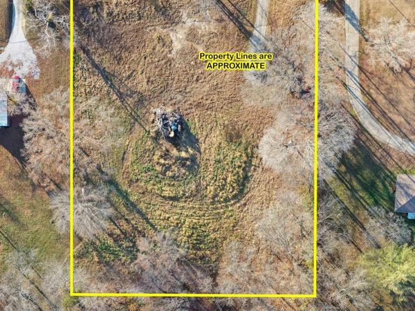 15752 N IL Hwy 37, Mt Vernon, IL 62864