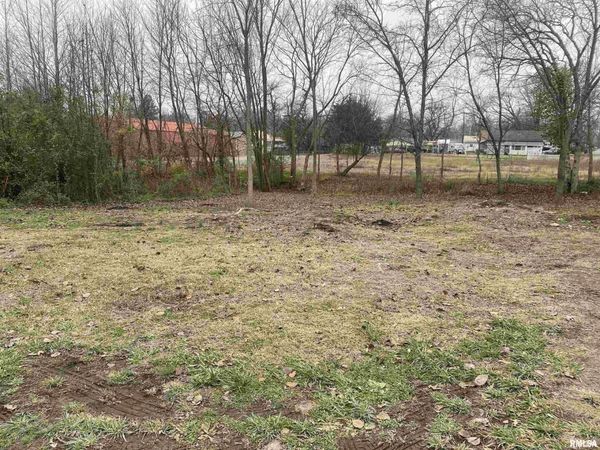 205 N Stuyvesant Street, Benton, IL 62812