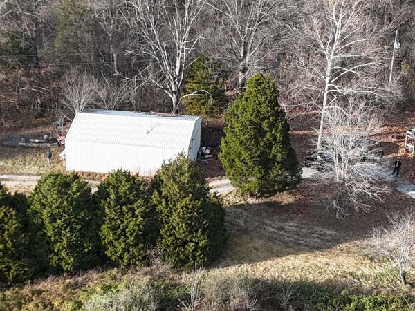 535 CASS Lane, Cobden, IL 62920