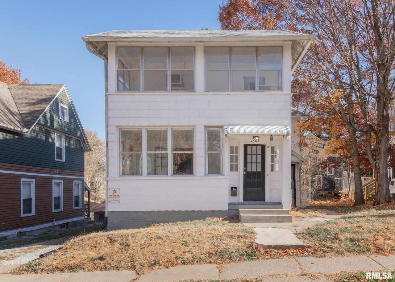 1605 Arlington Avenue, Davenport, IA 52803 Main Photo