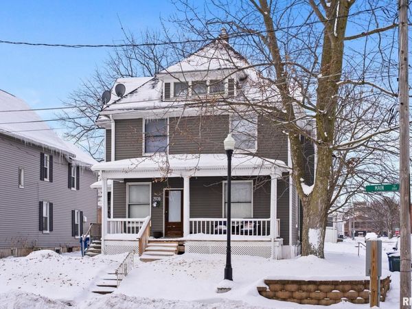 2036 N MAIN Street, Davenport, IA 52803