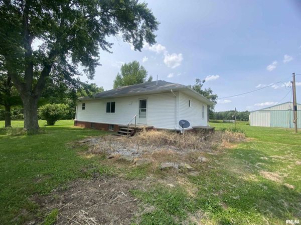 22545 Thompsonville Lake Road, Thompsonville, IL 62890