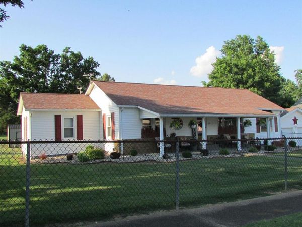 273 W McClernand Avenue, Shawneetown, IL 62984