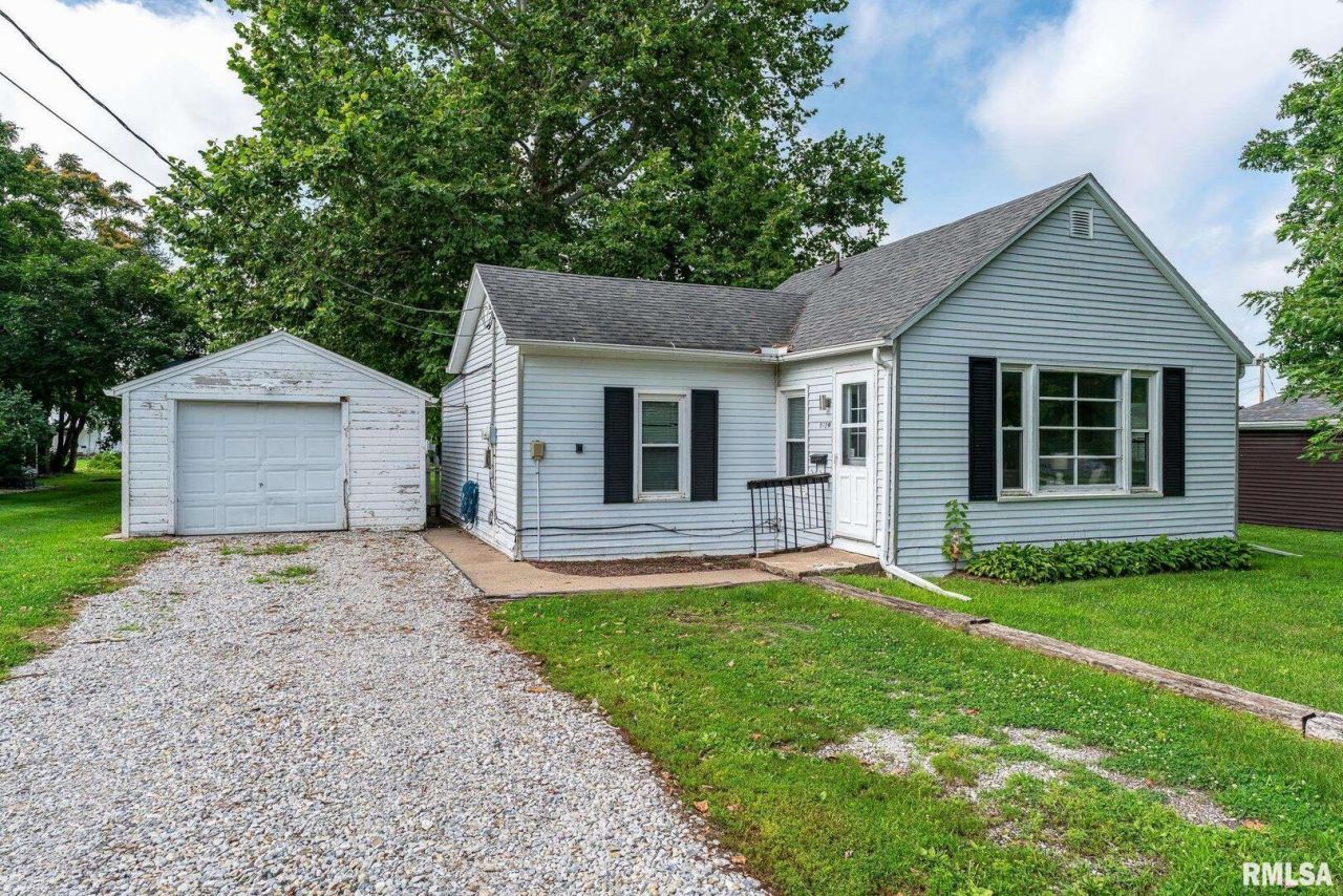 912 SW 5th Street, Aledo, IL 61231 Main Photo