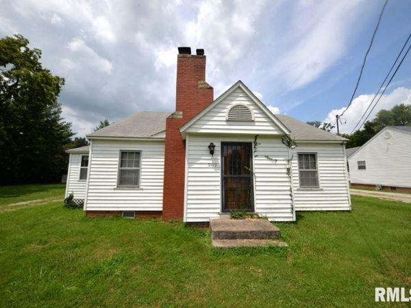 909 & 905 FAIRFIELD Road, Mt Vernon, IL 62864