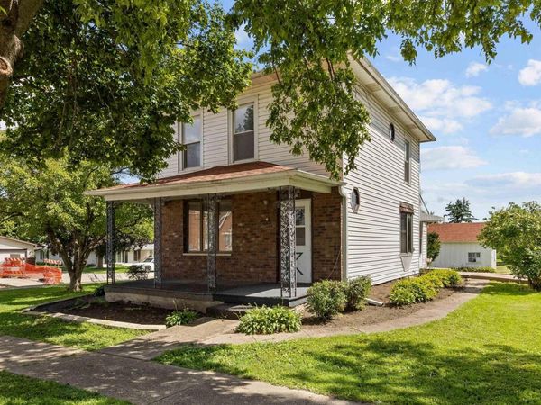 401 7TH Avenue, Clarence, IA 52216