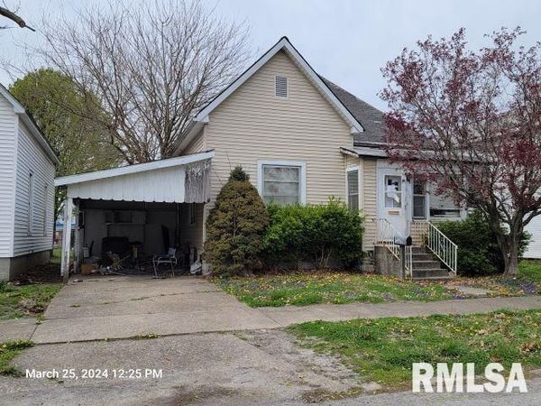 617 N 14TH Street, Herrin, IL 62948