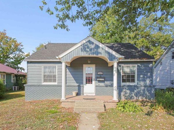 111 GRAND Avenue, Anna, IL 62906