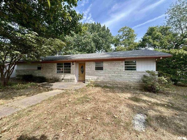 1378 Skelcher Boulevard, Makanda, IL 62958