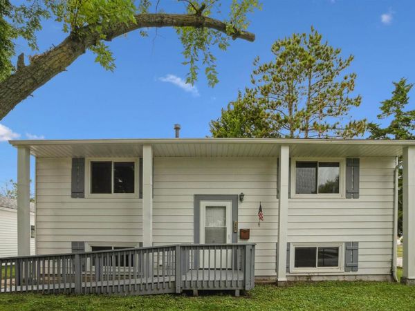 3403 4TH Street, East Moline, IL 61244