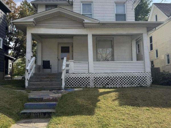 715 IOWA Street, Davenport, IA 52803