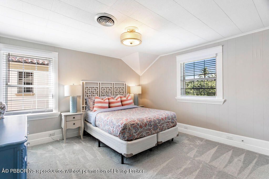 141 Australian Avenue, Palm Beach, FL 33480 Photo