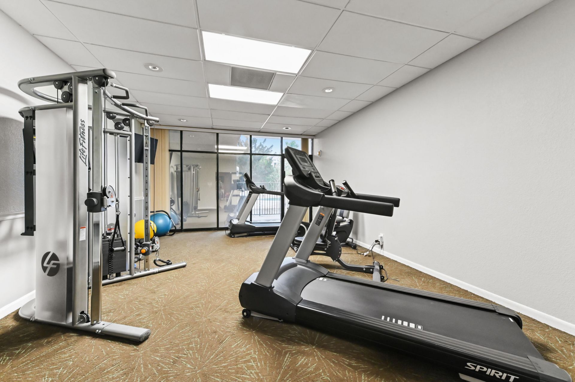 2425 Presidential Way, Unit 1806, West Palm Beach, FL 33401 Photo