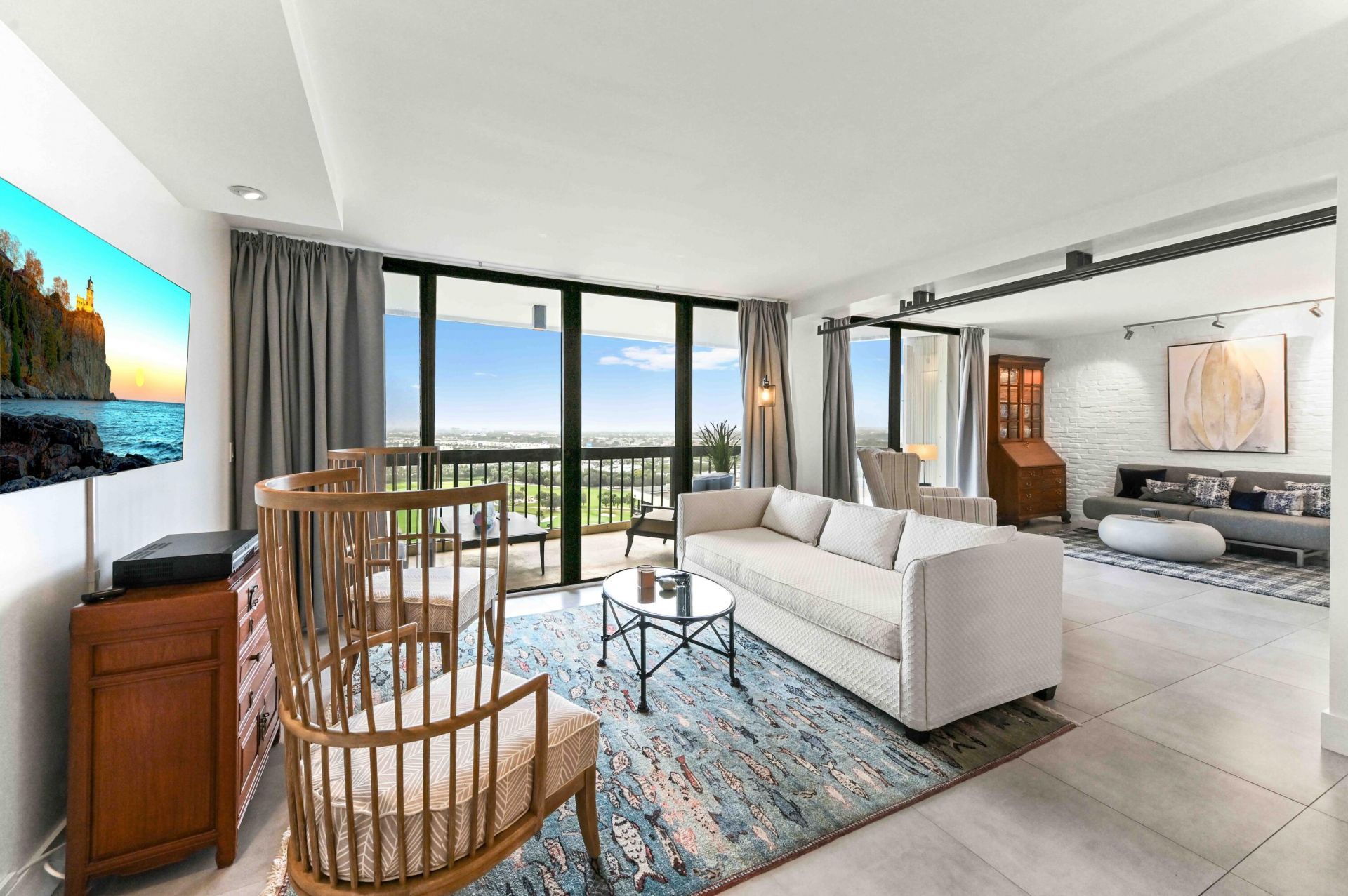 2425 Presidential Way, Unit 1806, West Palm Beach, FL 33401 Photo