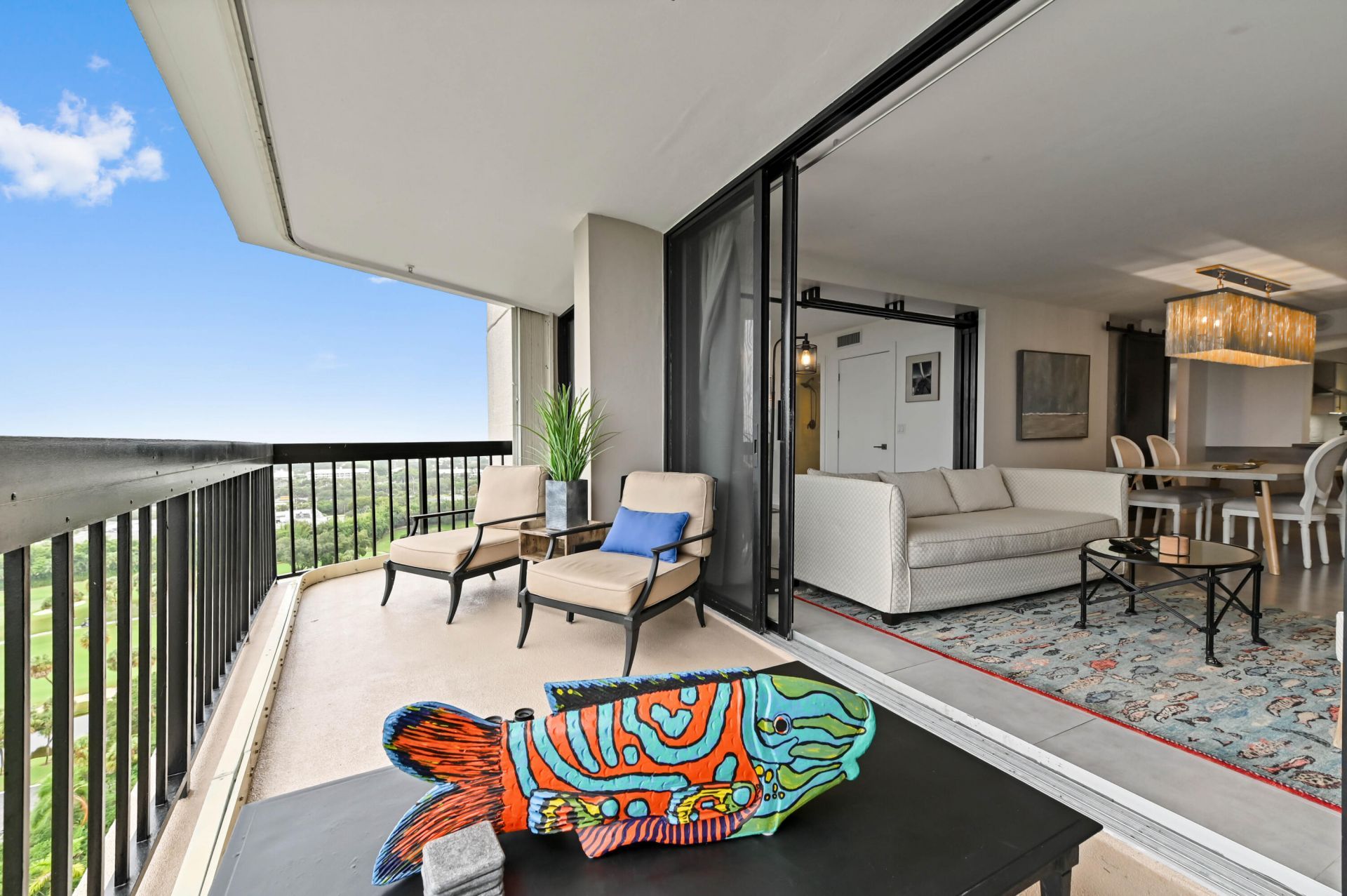 2425 Presidential Way, Unit 1806, West Palm Beach, FL 33401 Photo