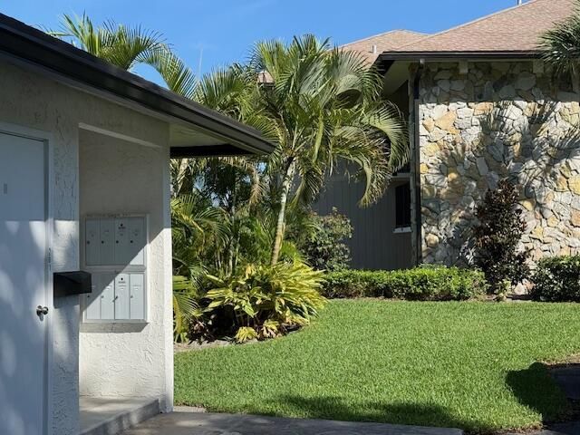 451 Greensward Lane, Unit 201-B, Delray Beach, FL 33445 Photo