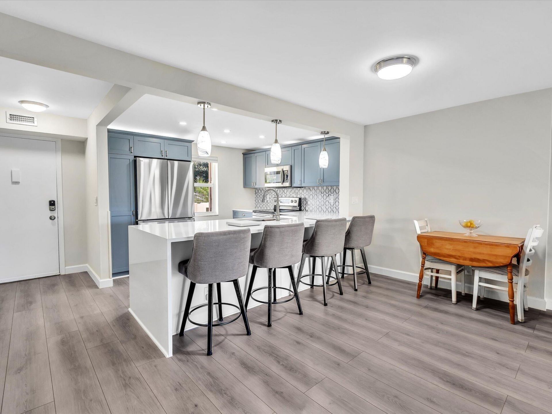 321 SE 3rd Street, Unit 208, Dania, FL 33004 Photo