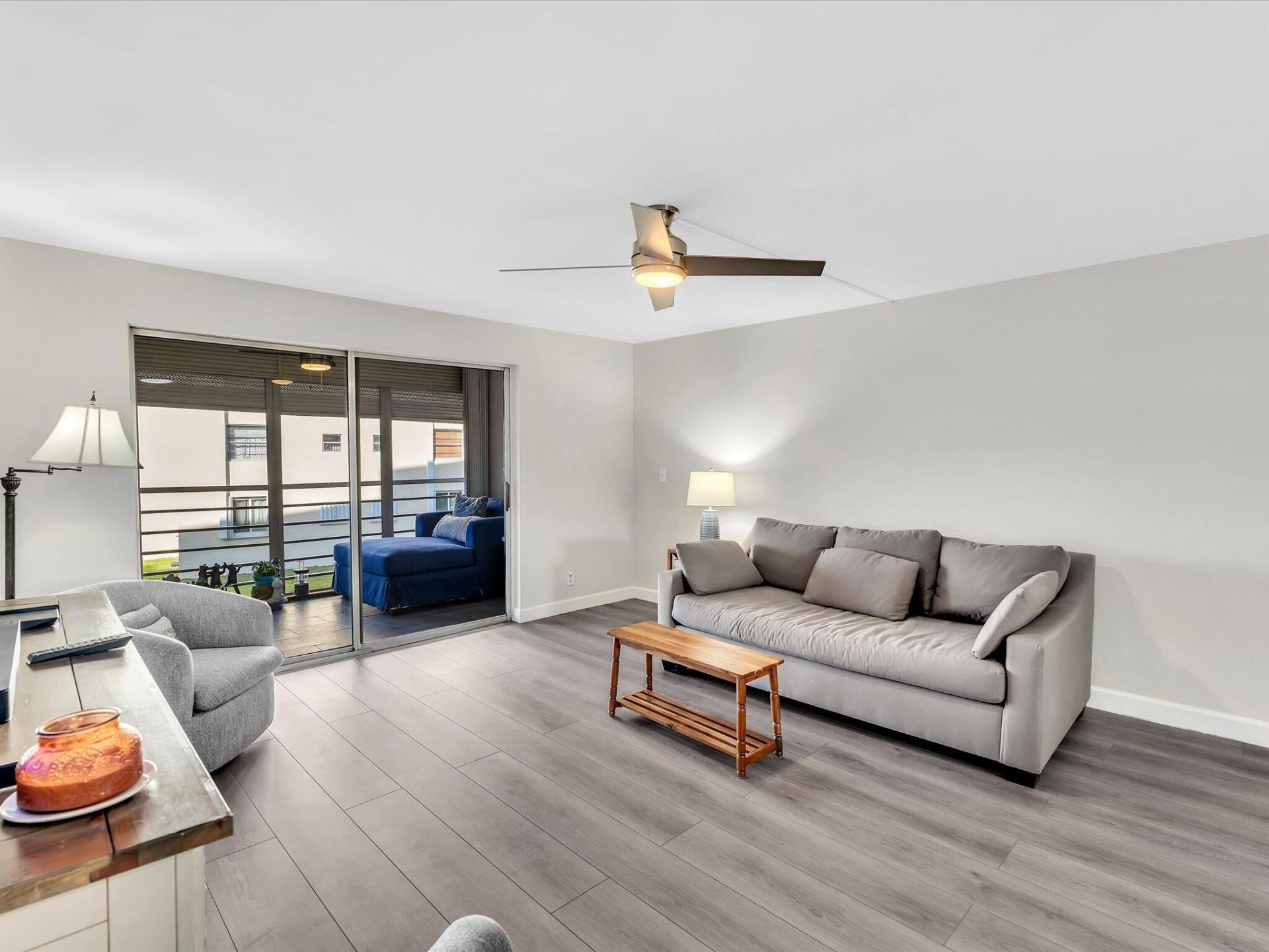 321 SE 3rd Street, Unit 208, Dania, FL 33004 Photo