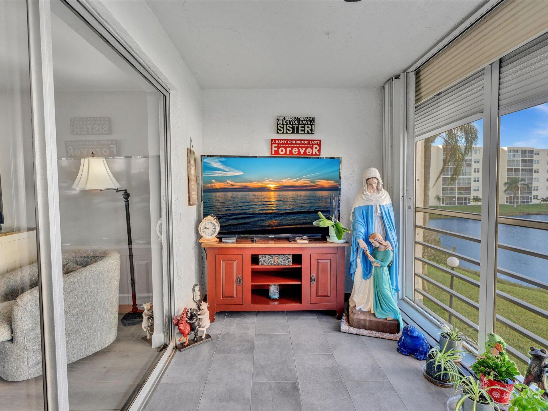 321 SE 3rd Street, Unit 208, Dania, FL 33004 Photo