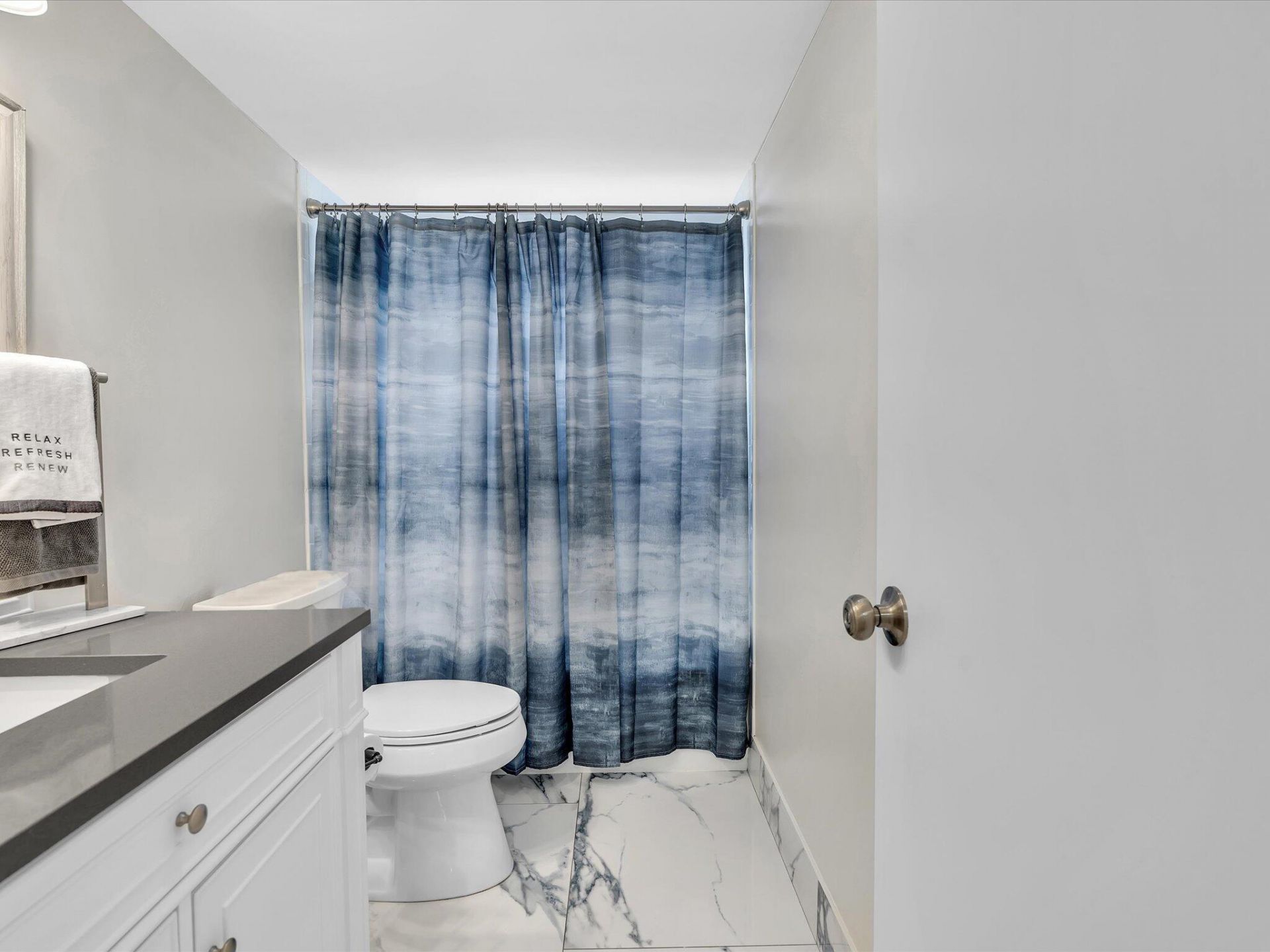 321 SE 3rd Street, Unit 208, Dania, FL 33004 Photo