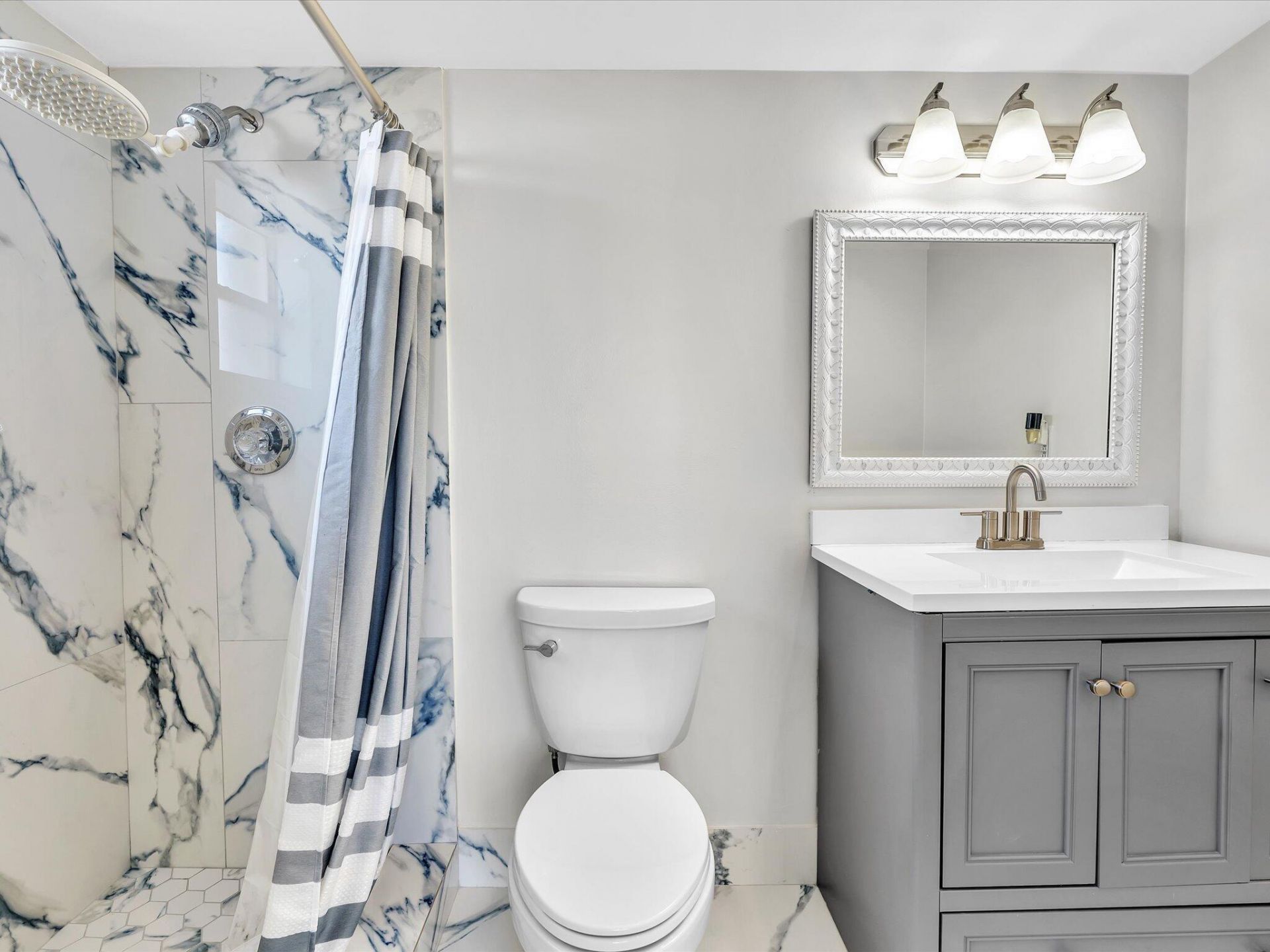 321 SE 3rd Street, Unit 208, Dania, FL 33004 Photo