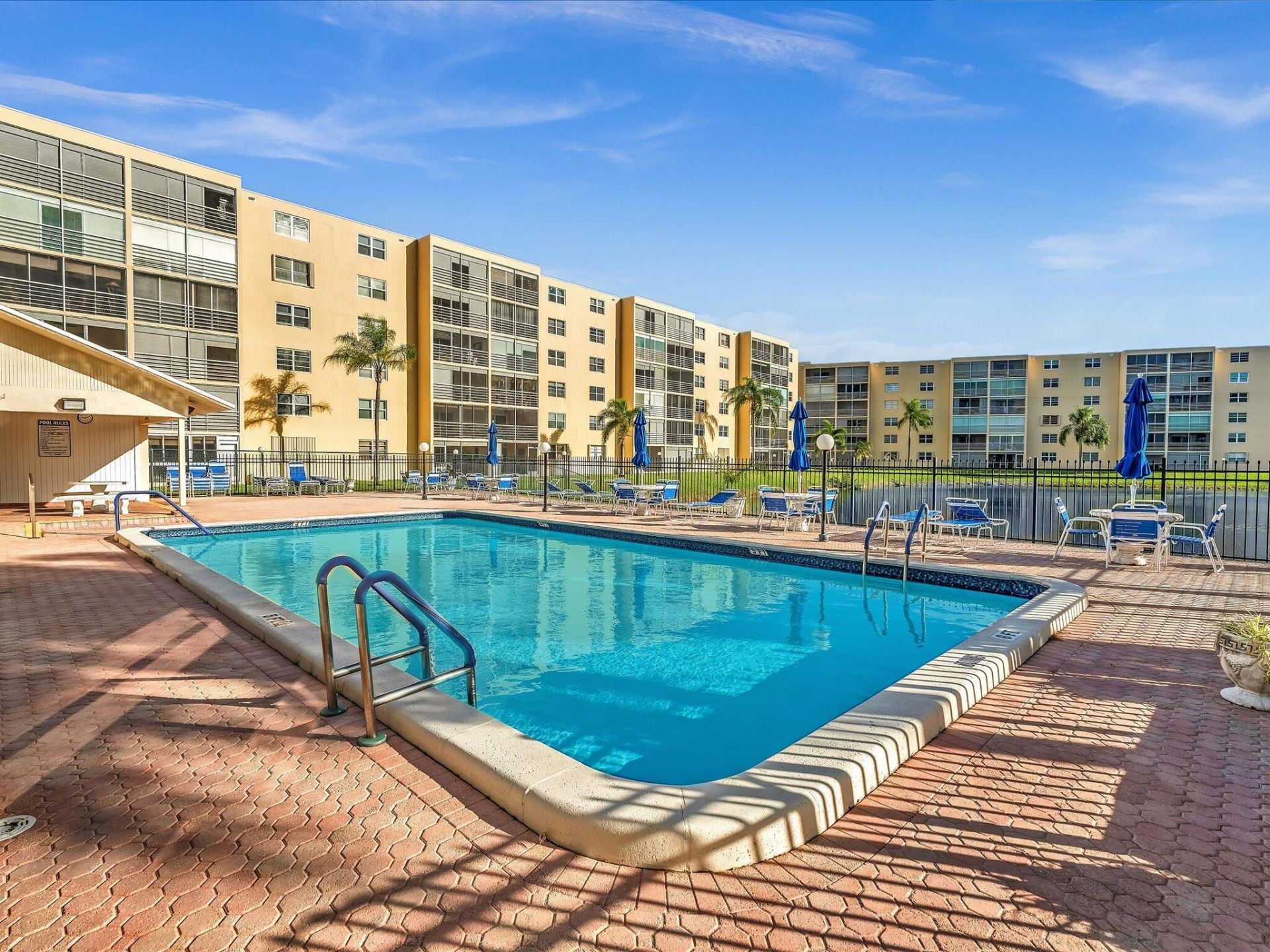 321 SE 3rd Street, Unit 208, Dania, FL 33004 Photo