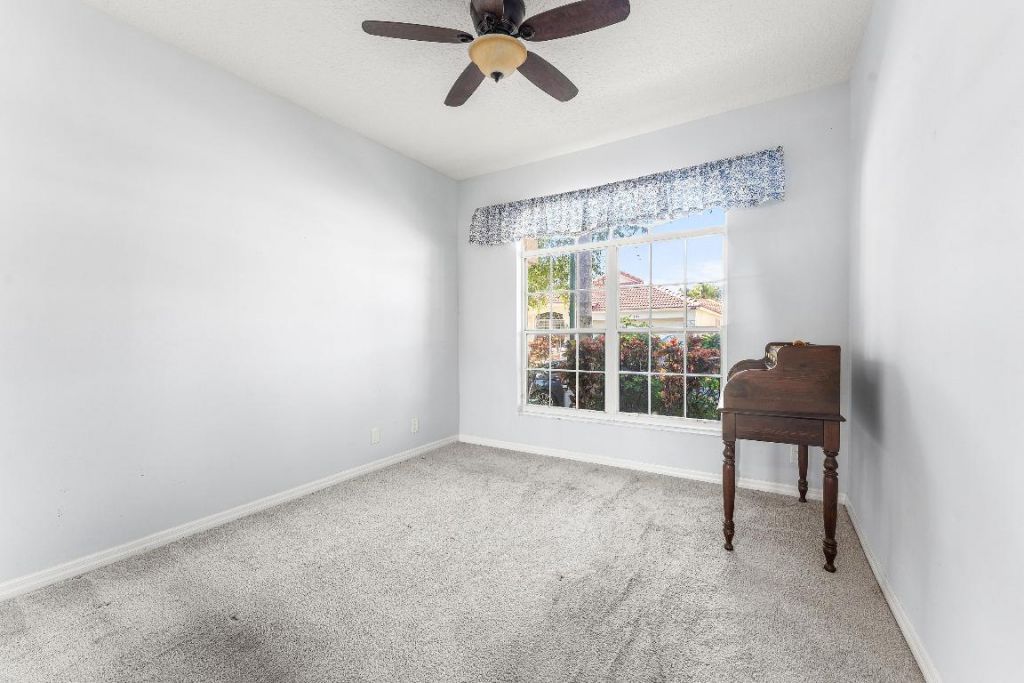 2100 Bonisle Circle, Riviera Beach, FL 33418 Photo