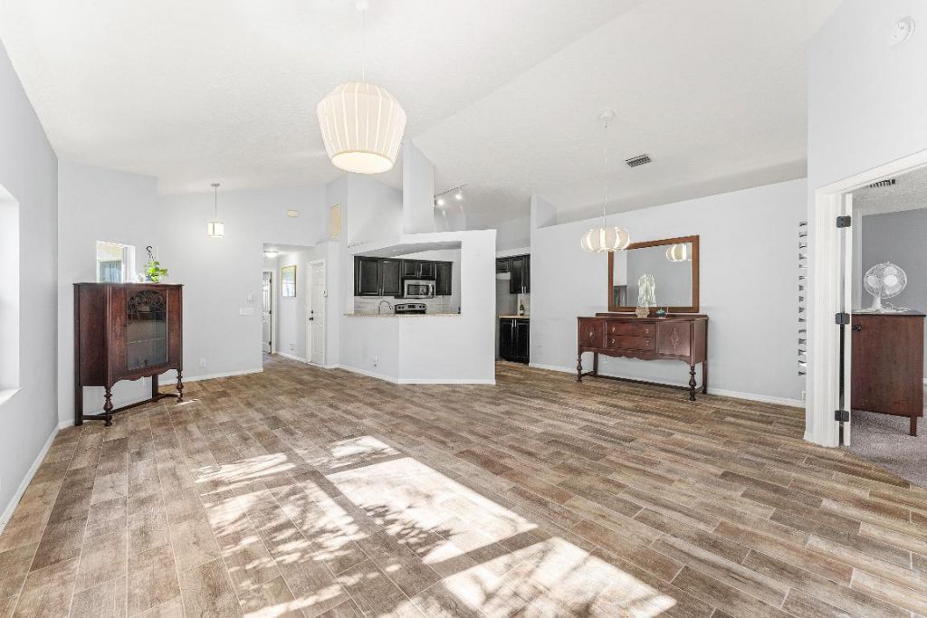 2100 Bonisle Circle, Riviera Beach, FL 33418 Photo